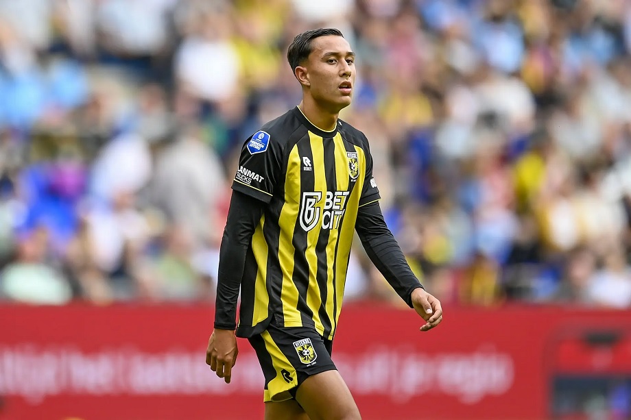 Miliano Jonathans, winger Vitesse Arnhem di Liga Belanda terbuka bela Timnas Indonesia.