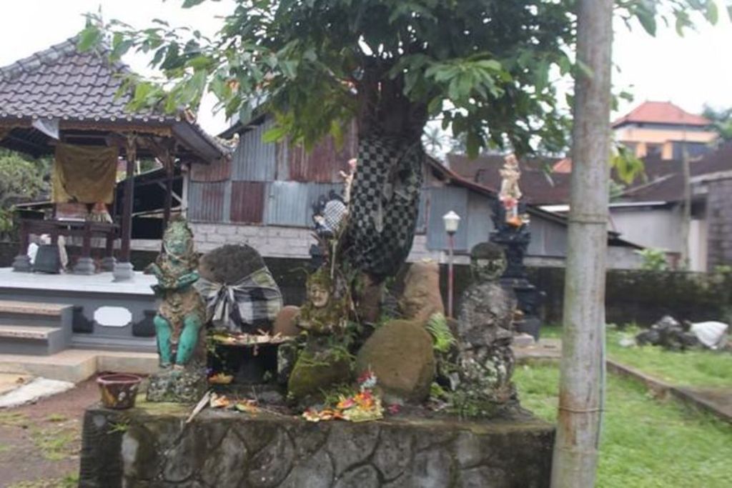 Pura Datua, salah satu tempat suci Hindu Bali di Desa Tunjuk, Tabanan.