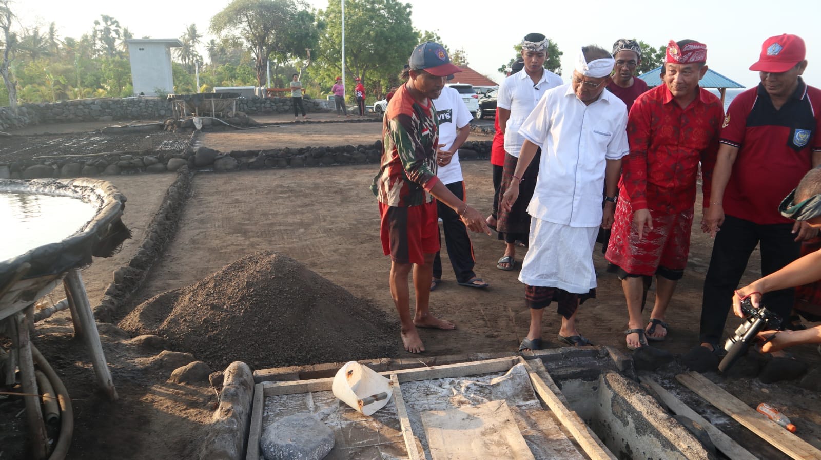 KOSTER: Cagub dan cawagub Bali nomor 2 Koster &ndash; Giri akan prioritaskan pembangunan Pelabuhan Amed untuk jadi kawasan pariwisata.