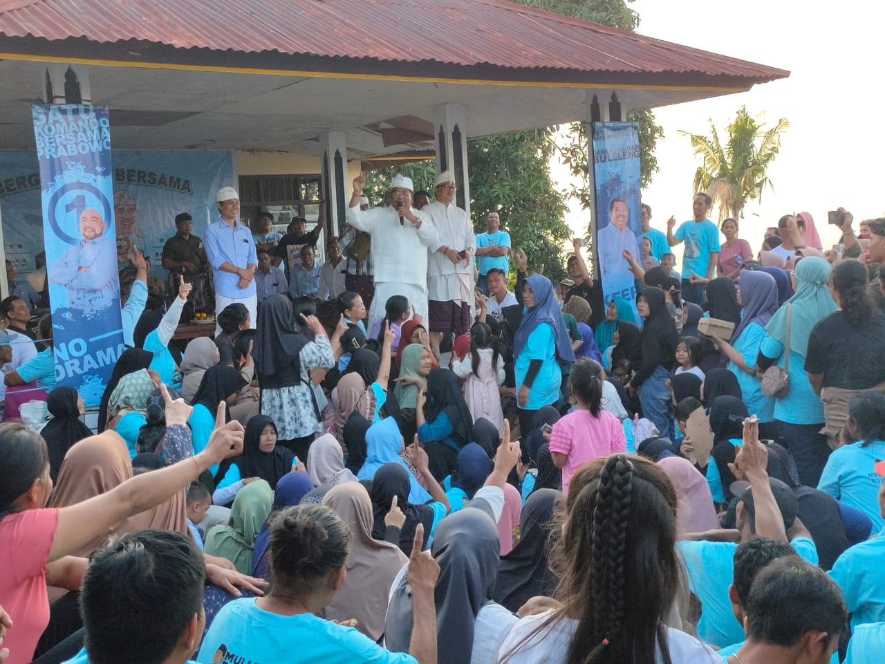 Calon Wakil Gubernur Bali Nomor Urut 1, Putu Agus Suradnyana kampanye di Desa Tegalinggah, Kecamatan Sukasada, Buleleng
