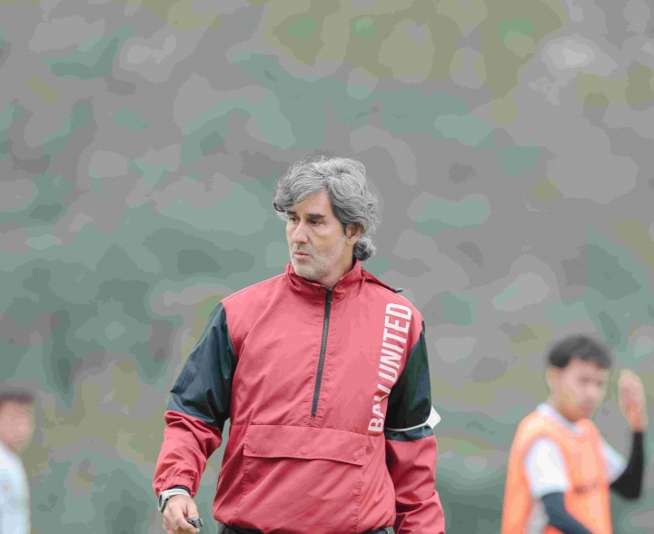 Pelatih Bali United, Stefano Cugurra