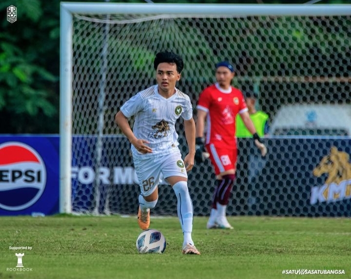 Muhammad Misbah, pemain muda Nusantara United yang dipinjamkan ke klub asal Laos, Master FC.