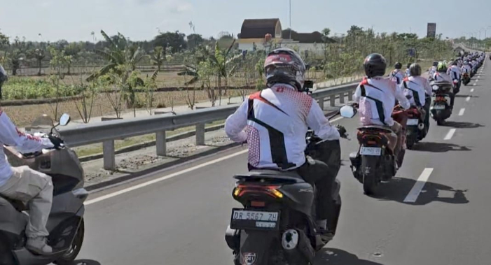 Agar touring aman, wajib perhatikan beberapa hal sebelum berkendara, ketika berkendara dan sesudah berkendara.