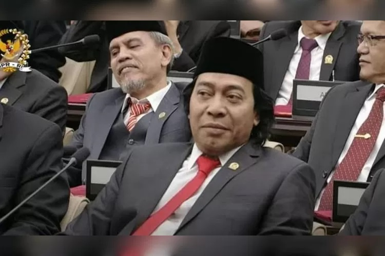Sebagai anggota DPD RI Komeng menyampaikan protes usai ditugasi mengurus bidang pertanian