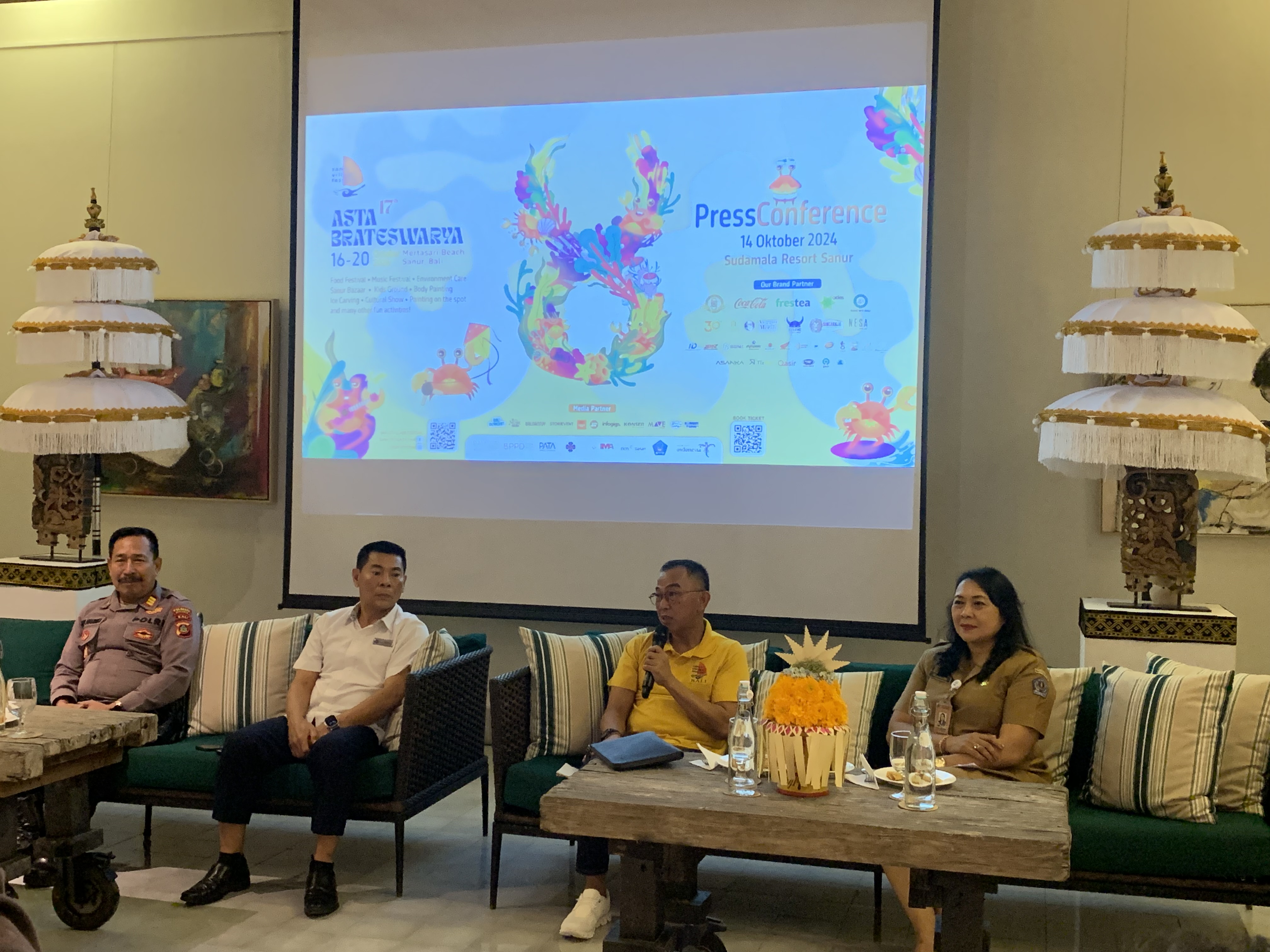 KEMBALI HADIR: Konferensi pers Sanfest yang digelar di Sudamala Resort Sanur, Senin (14/10)