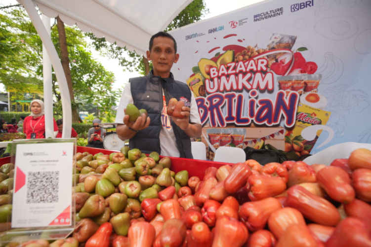 Pengusaha Jambu Sukses Kembangkan Usaha Berkat Pemberdayaan BRI