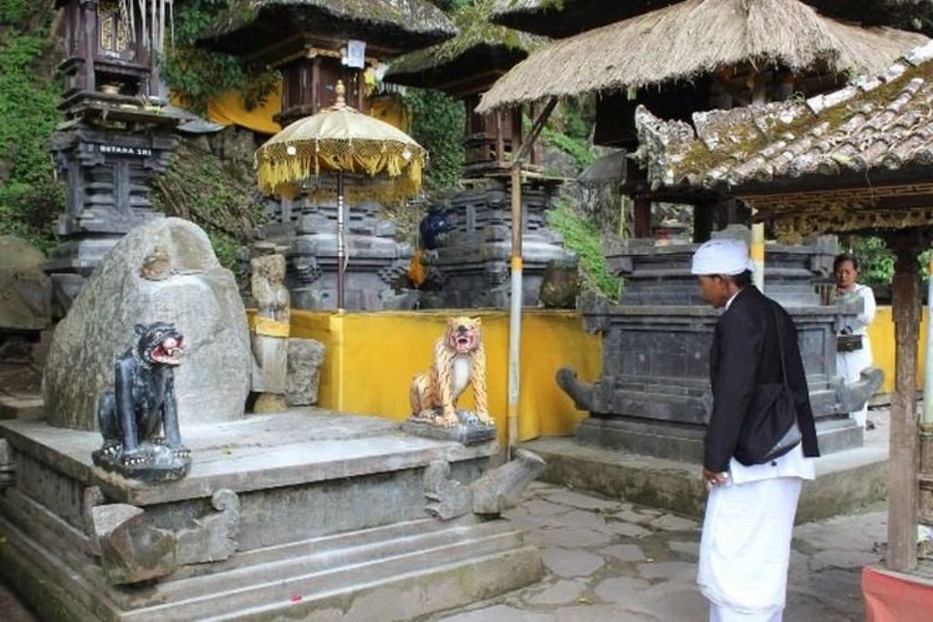 Pura Tap Sai; Istana 3 Dewi, Tempat Mohon Keturunan dan Bisnis Lancar