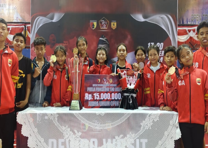 Karateka Inkai Klungkung usai mengikuti Kejuaraan Terbuka Piala Panglima TNI.