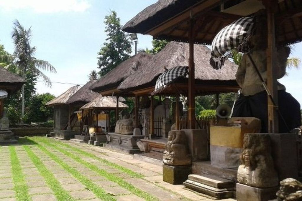 Pura Kebo Edan di Desa Pejeng, Gianyar, Bali.