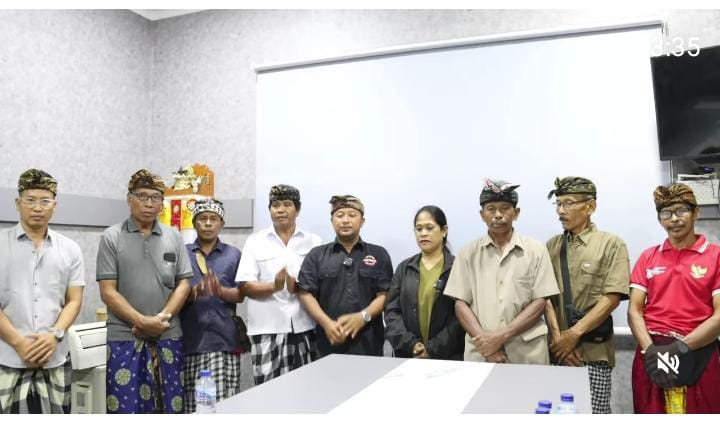 Tokoh Masyarakat Bakbakan dan Flobamora Gianyar Bertemu