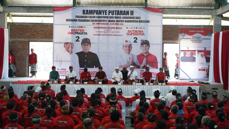 Ribuan warga desa Bengkala Kubutambahan Buleleng antusias mengikuti simakrama Paslon Gubernur Bali Nomor 2 Koster-Giri dan Cabup Buleleng Nomor 2 Sutjidra-Supriatna, Sabtu (26/10).