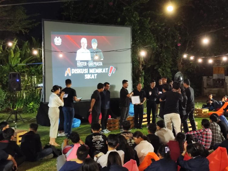 Jadikan Wayan Koster Milik Anak Muda Bali