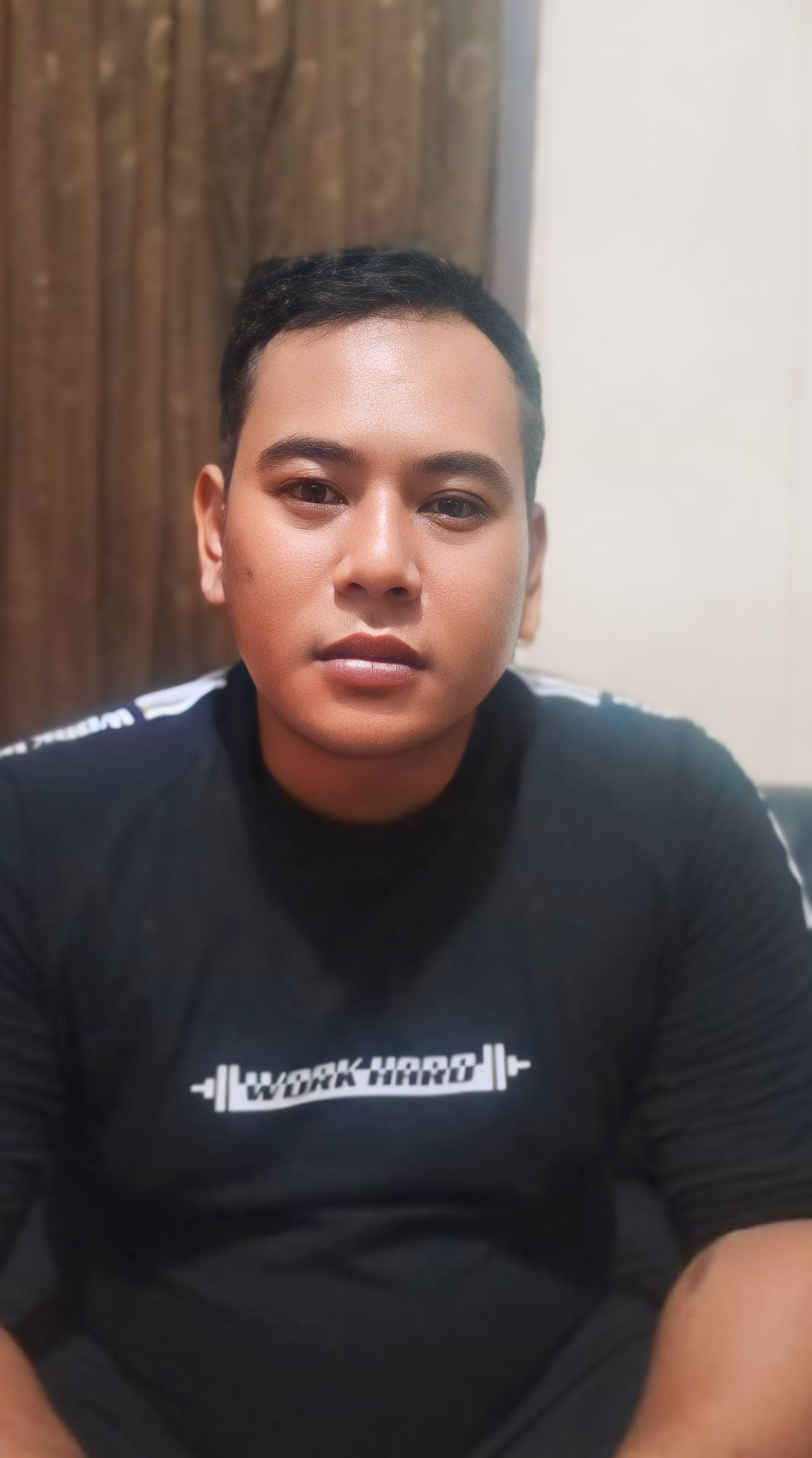 Pasek pelaku pembakaran rumah glamping milik teman. (Bali Express/Humas Polres Badung)