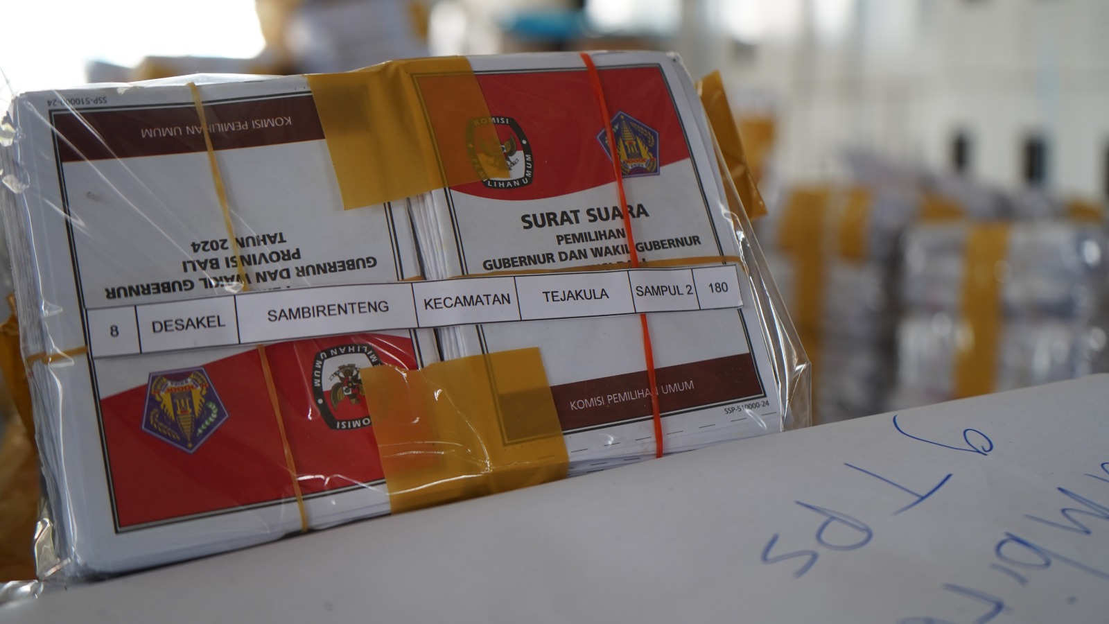Surat suara yang akan didistribusikan H-2 pelaksanaan Pilkada Serentak 2024 di Buleleng.
