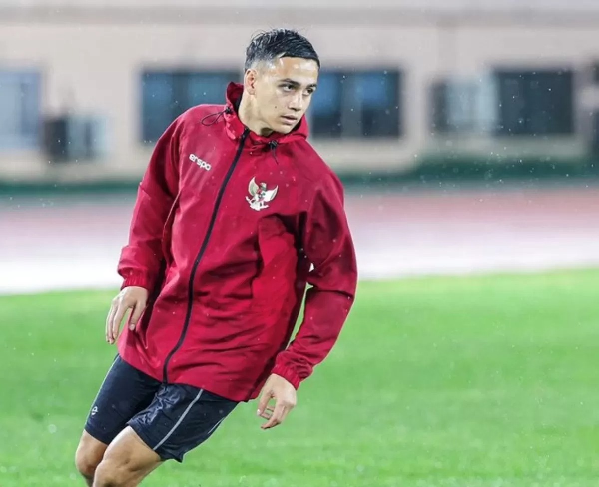 PESAN: Eliano Reijnders yang kini jadi pemain Timnas Indonesia dapat pesan dari pemain AC Milan Tijjani Reijnders jelang duel dengan Jepang.