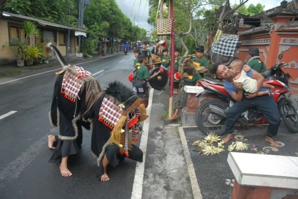 Ngelawang