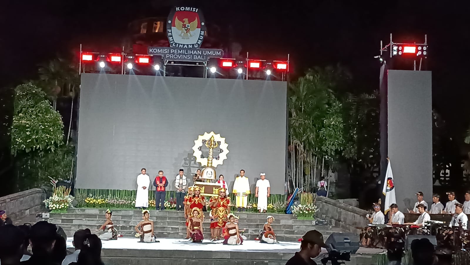 BERAKHIR: Acara penutupan kampanye Pilkada 2024 di Monumen Bajra Sandhi, Renon, Denpasar, Sabtu (23/11).