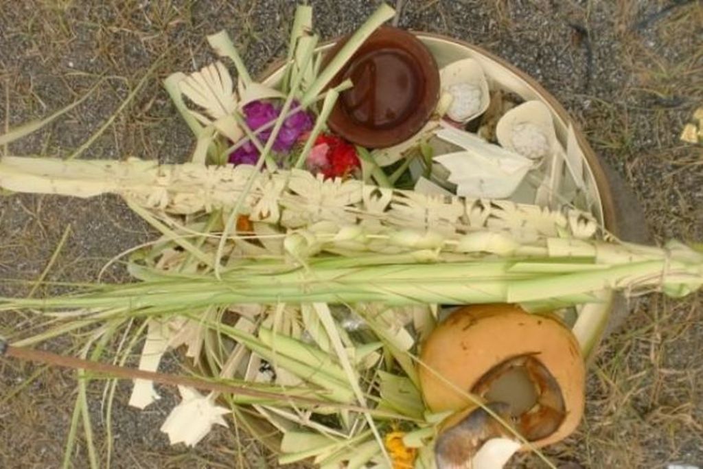 Prayascita bagi umat Hindu Bali