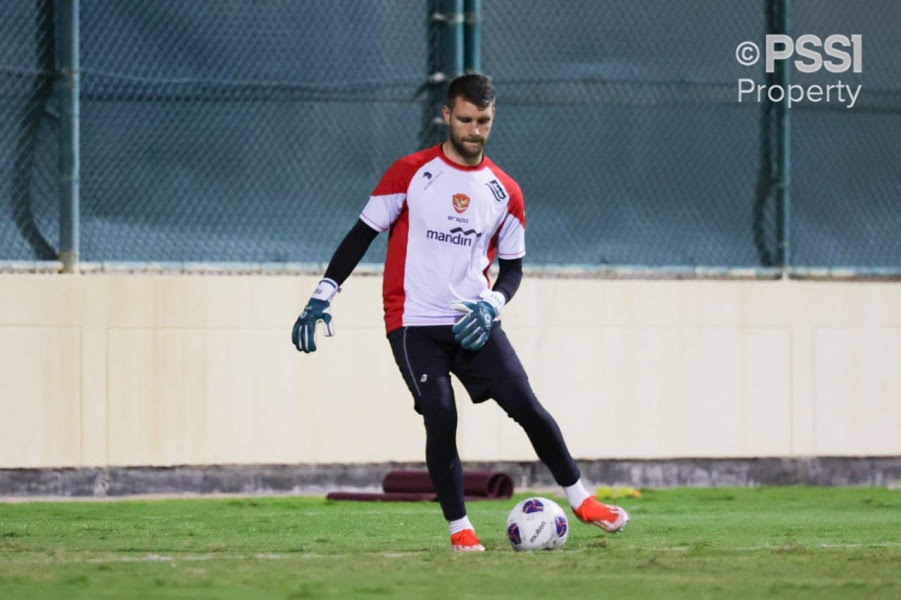 TERPILIH: Maarten Paes menjadi pilihan utama di sektor penjaga gawang Timnas Indonesia. Ada beberapa hal yang menjadi indikator terpilihnya seorang kiper.