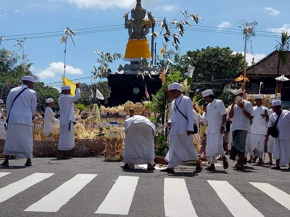 Mecaru di Catus Phata Agung Kota Singaraja yang diyakini sebagai simpul energi