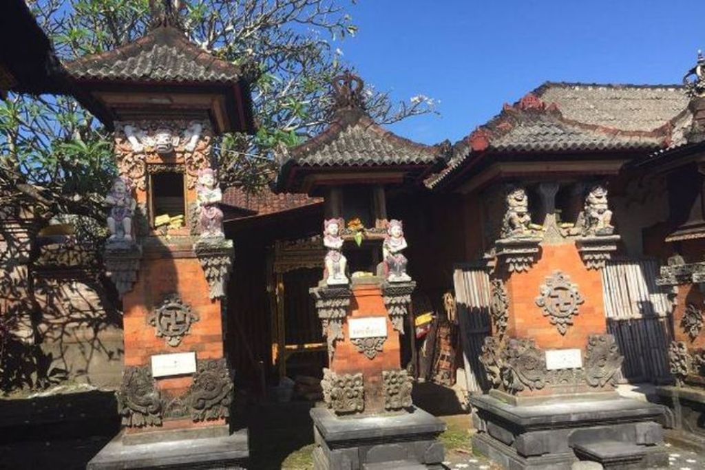 Pura Taman Dalem Majapahit di Banjar Dadakan, Desa Peguyangan Kaja, Denpasar, Bali
