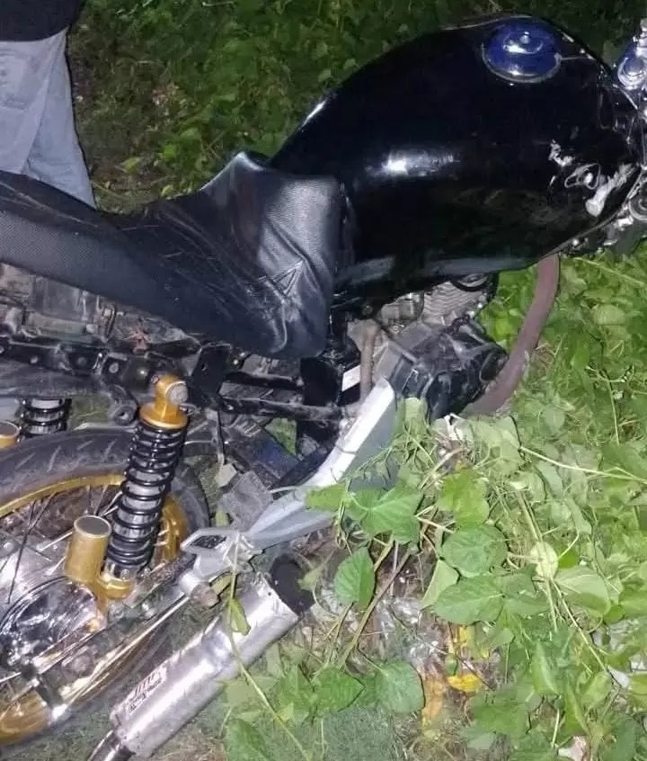 RUSAK: Kondisi motor korban usai kecelakaan. (IST)