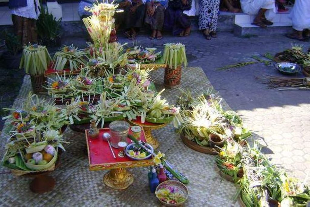 Makna banten bagi umat Hindu Bali