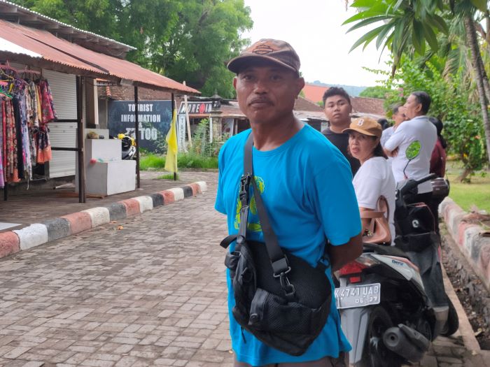 Pemandu tur lumba-lumba di Pantai Lovina, Bali, Ketut Lana.