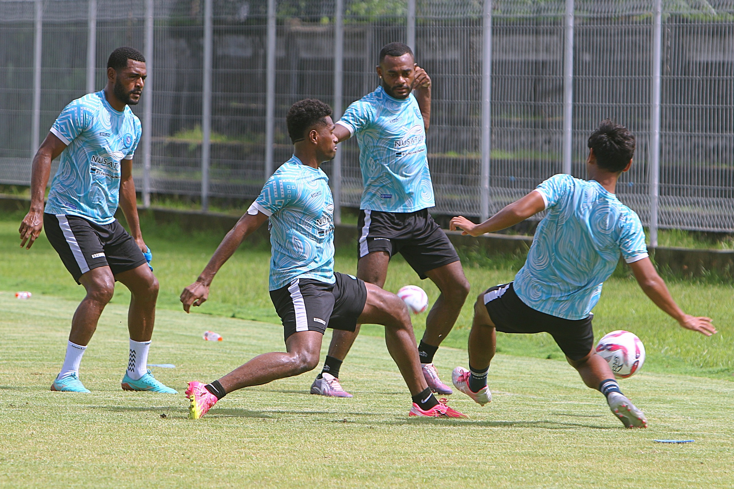 Tim PSBS Biak melakukan persiapan jelang berhadapan dengan Persita Tangerang di kandang Bali United, Stadion Kapten I Wayan Dipta, Gianyar, Kamis (12/12/2024) sore.
