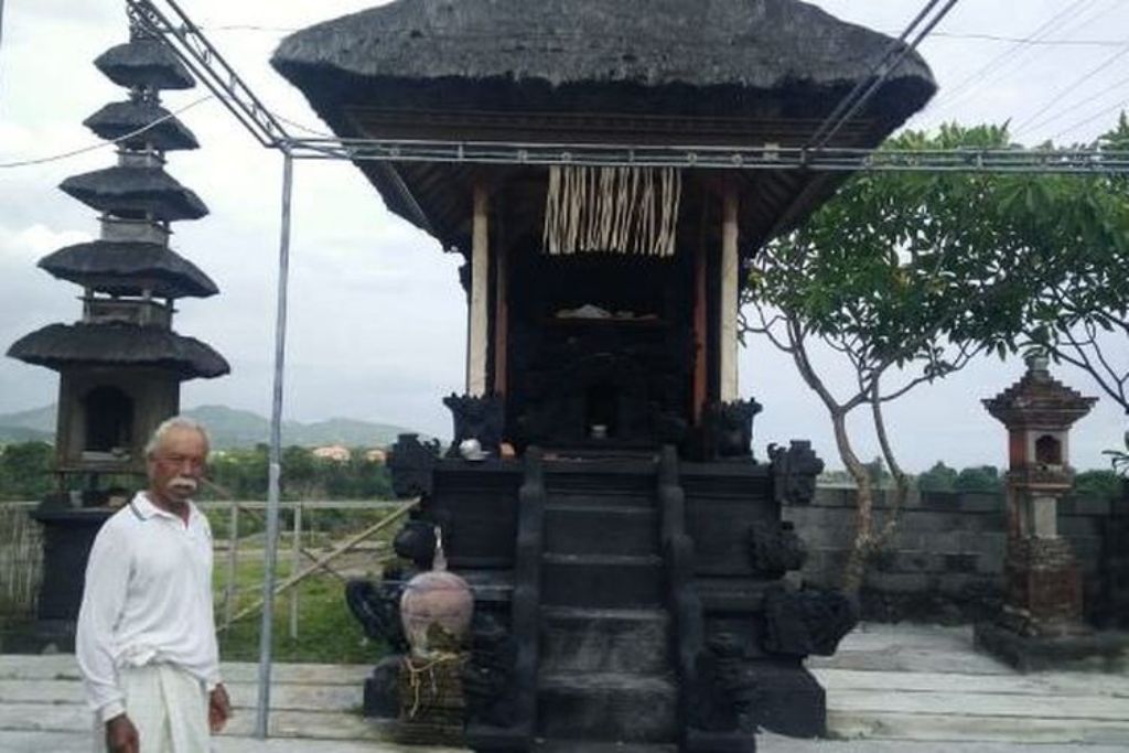 Pura Tumpa di Banjar Ambengan, Desa Tangkas, Klungkung, Bali
