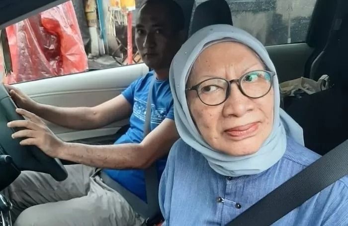 DIPOLISIKAN: Ratna Sarumpaet sempat bikin heboh di Bali saat Nyepi Senin 11 Maret 2024. Kini dia dipolisikan cucunya sendiri tetapi bukan masalah Nyepi.