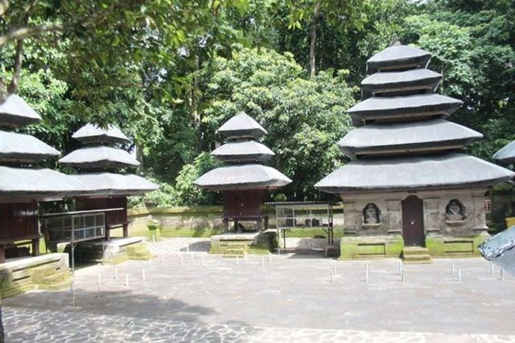 Pura Dalem Kahyangan Kedaton di Tabanan, Bali.