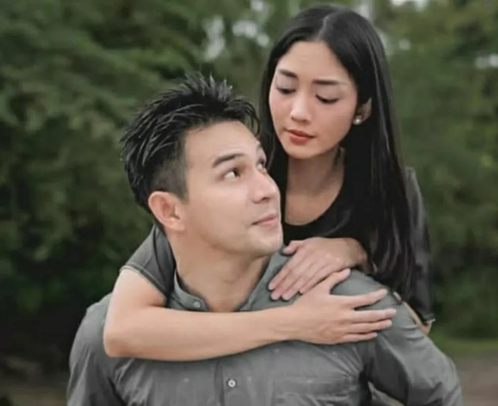 Jonathan Frizzy dan Ririn Dwi Ariyanti (Instagram.com/@team.nara)