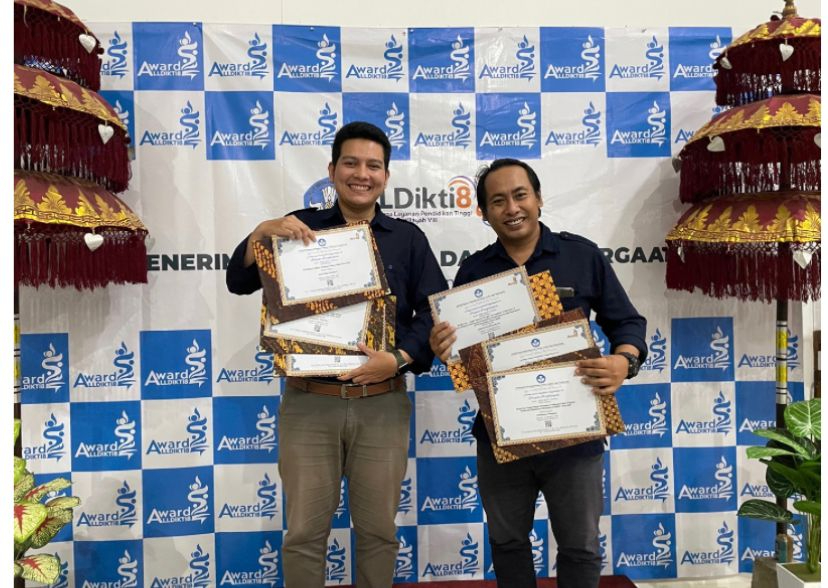 Penerimaan Apresiasi dan Penghargaan Perguruan Tinggi Swasta atas kinerja dan kontribusi positif di lingkungan Lembaga Layanan Pendidikan Tinggi Wilayah VIII (LLDIKTI Wilayah VIII)