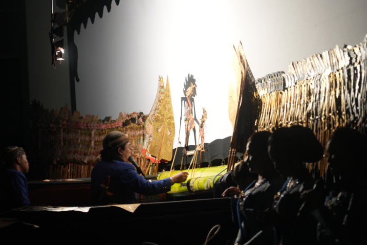 BRI Gelar Nonton Wayang Rayakan HUT ke-129