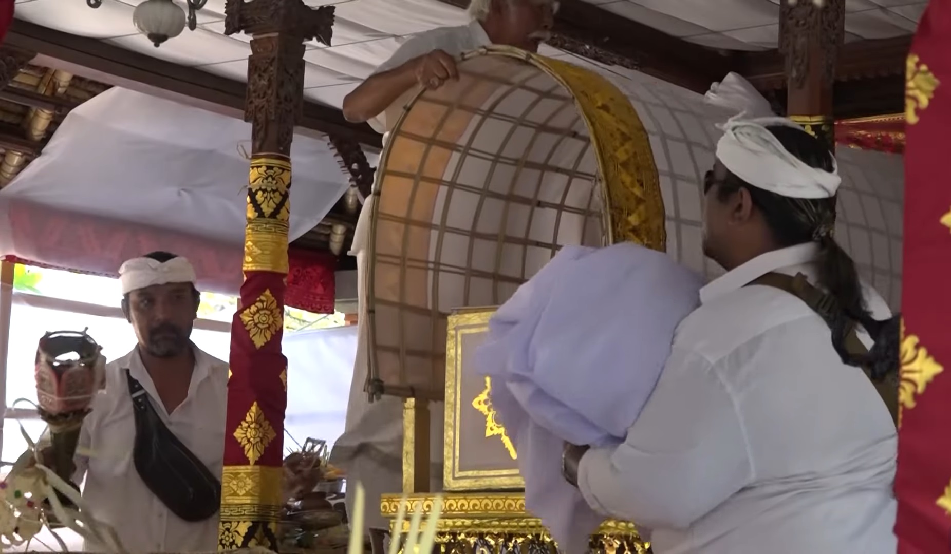 Bale Dangin bisa digunakan dalam ritual Pitra Yadnya
