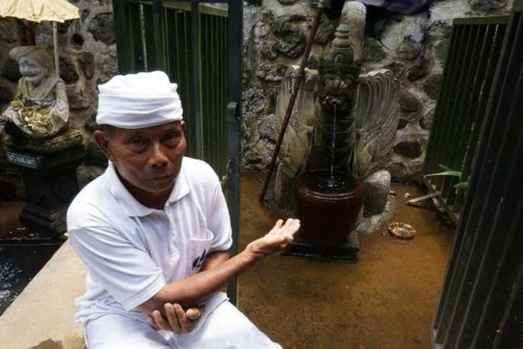Pancuran Dasamala dan Widyadari yang terletak di Pura Taman Sari, Banjar Sama Griya, Desa Jehem, Tembuku, Bangli, Bali