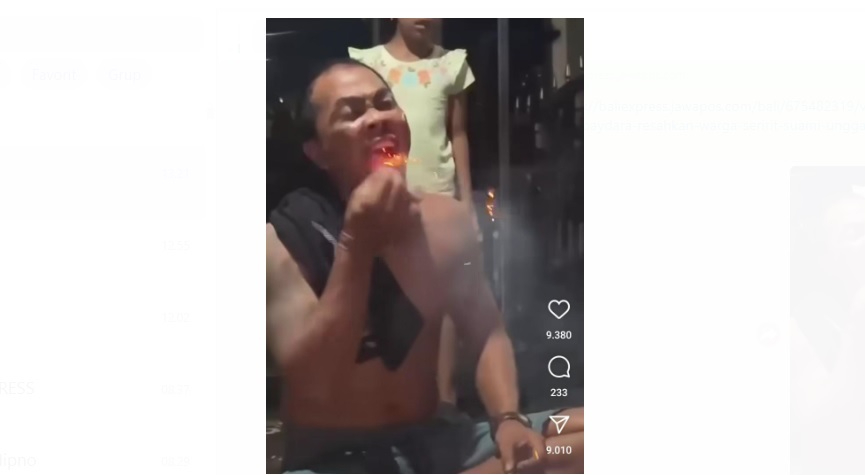 Pria ini menyalakan petasan di dalam mulut