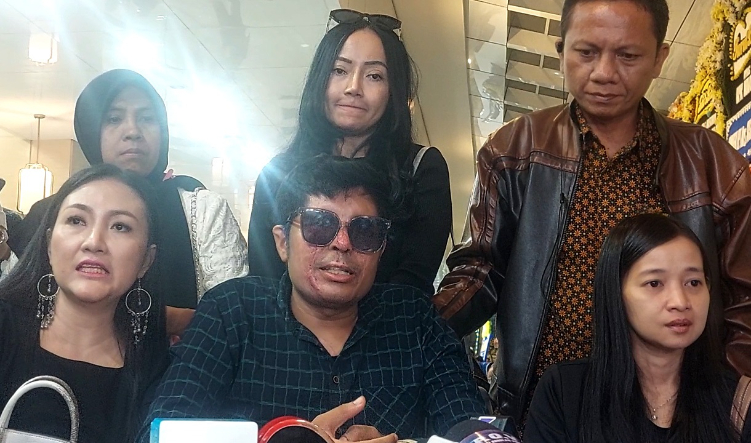 Agus Salim mengungkap kekecewaanya karena uang donasi dialihkan kepada korban bencana di NTT