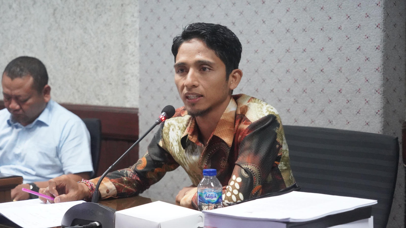 DEWAN: Nyoman Musna Antara mengawali karirnya menjadi anggota DPRD Karangasem pada usia 23 tahun, dan kini sudah empat periode.