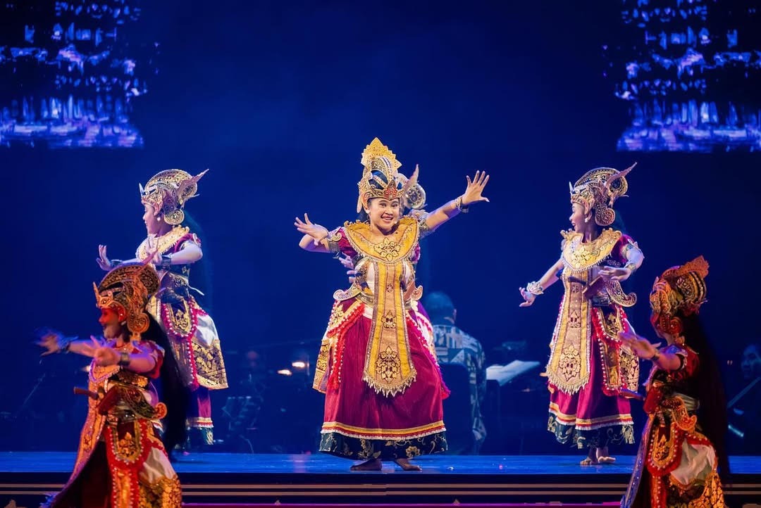 SENI BALI: Pradnya Larasari, gadis asal Gianyar yang mendedikasikan diri untuk melestarikan tari tradisional Bali.