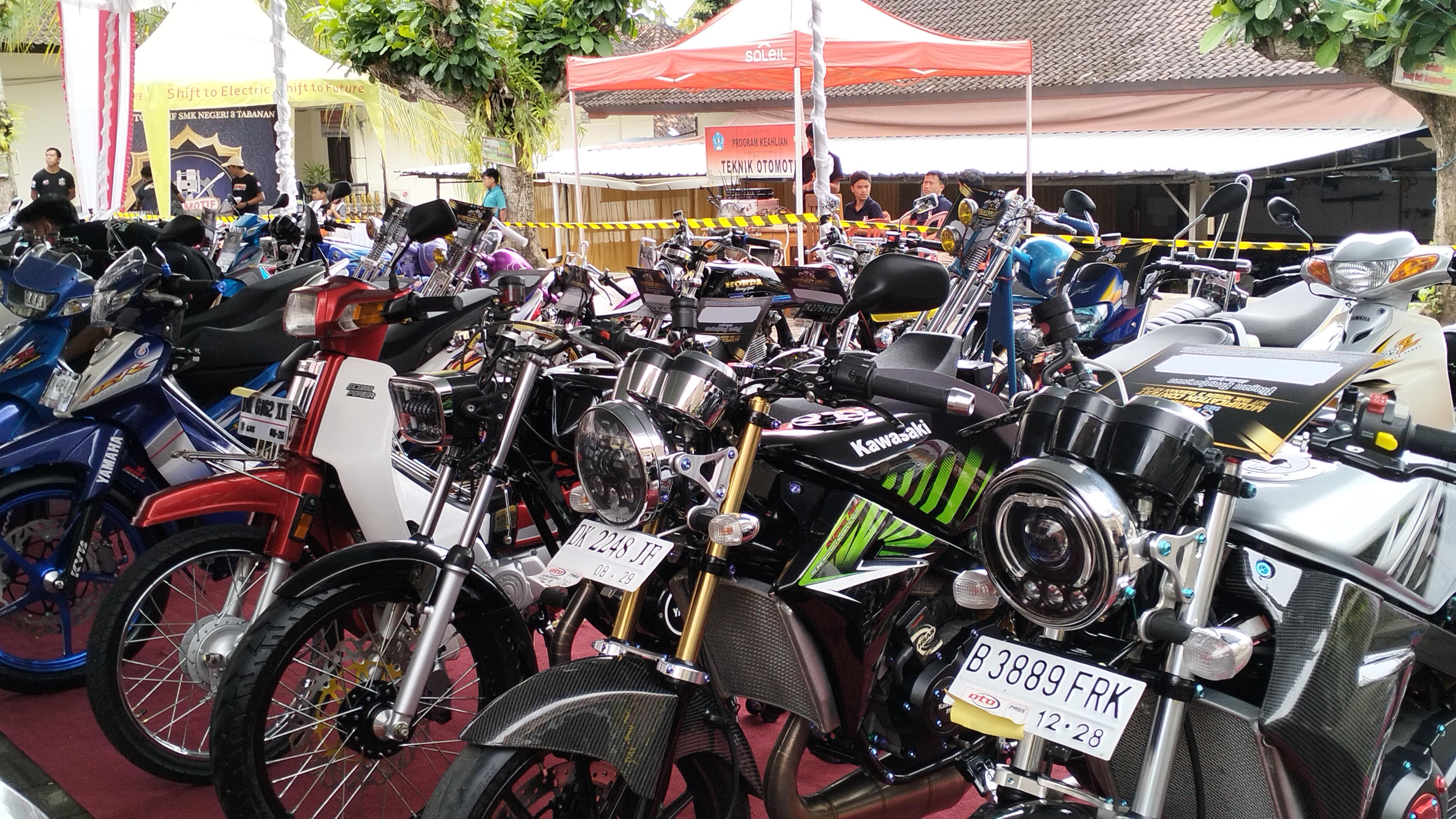 Meriahkan HUT SMKN 3 Tabanan, Sakti Motor Show ketiga kembali digelar di SMKN 3 Tabanan.