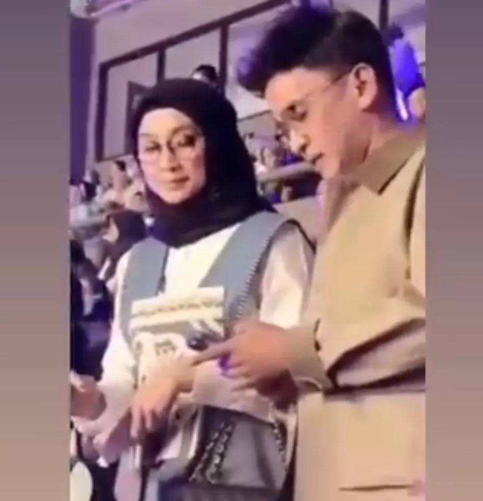 Desi Ratnasari Terciduk bareng Ruben Onsu (Instagram.com/@lambe_danu)