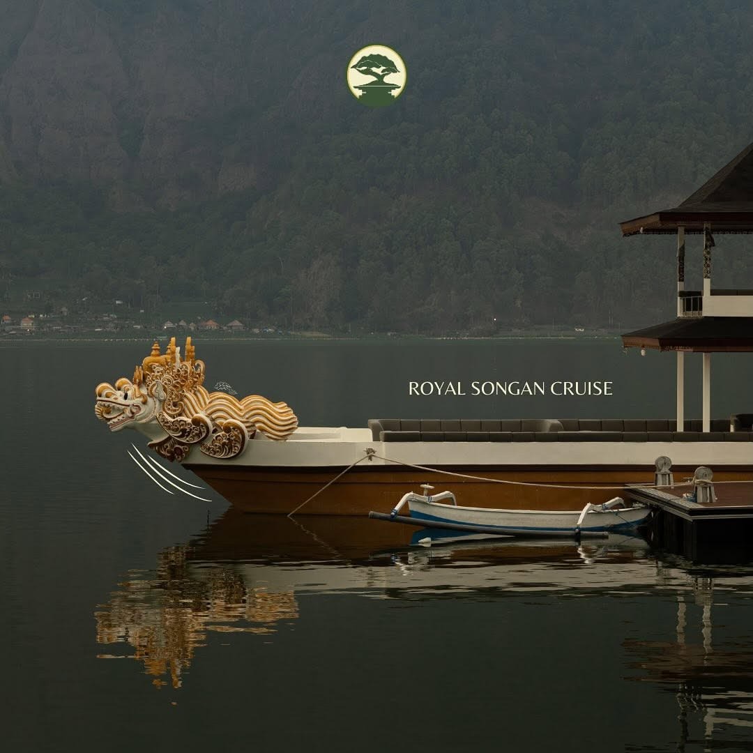 BERLAYAR: Royal Songan Cruise hadir untuk memberikan sensasi berlayar mewah dengan keindahan Danau dan Gunung Batur.