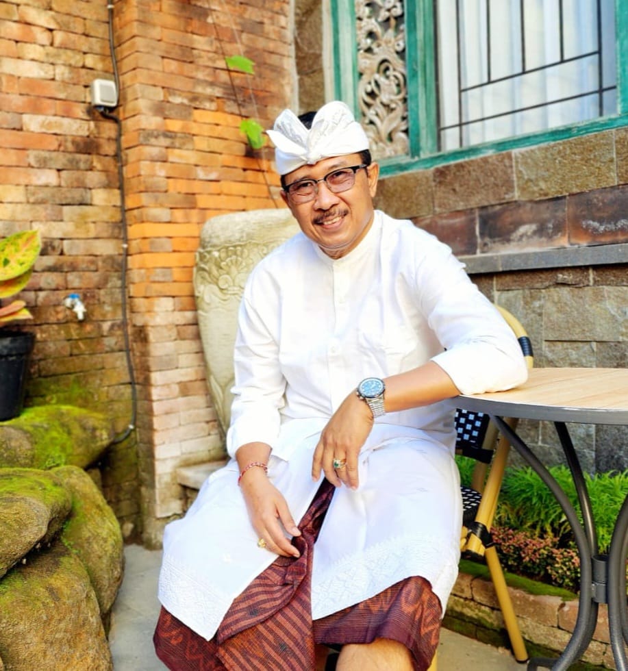 SUYASA: Perjalanan karier Sekda Buleleng Gede Suyasa penuh liku dan kerikil tajam, diibaratkan filosofi kopi ketika mendaki gunung.