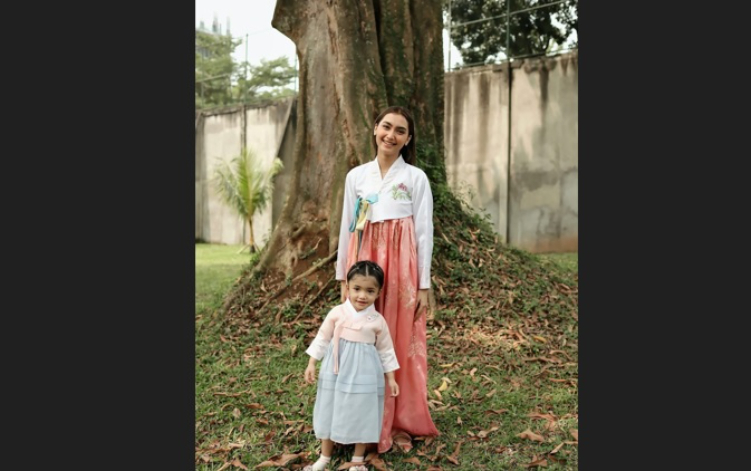 Syafira Haddad menjadi salah satu selebgram dengan popularitas cukup tinggi