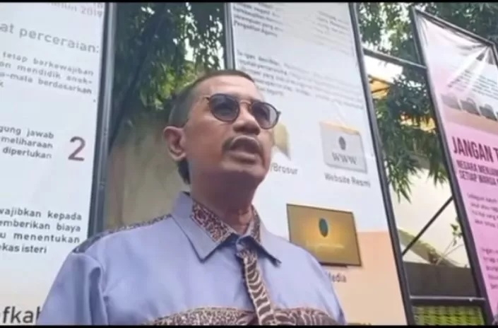 Kuasa hukum Nikita Mirzani, Fahmi Bachmid angkat suara soal pemindahan Laura