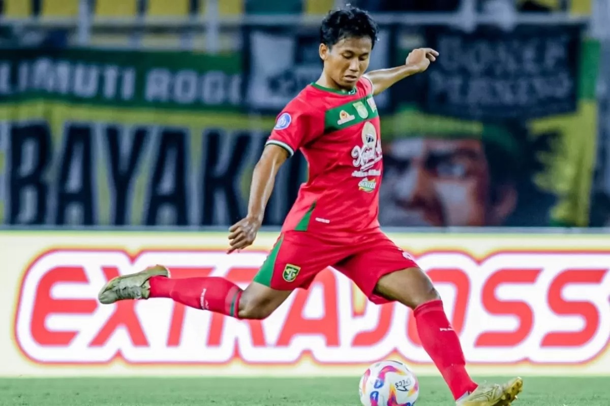 Kadek Raditya Maheswara terus menunjukkan perkembangan di Persebaya Surabaya.