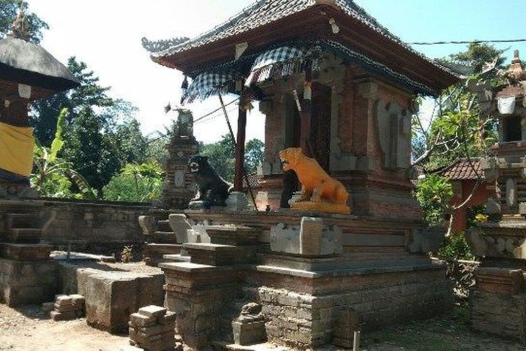 Pura Tamansari di Desa Adat Gerih, Abiansemal, Badung