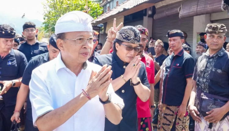 Wayan Koster dan Giri Prasta akan bersihkan turis nakal di Bali